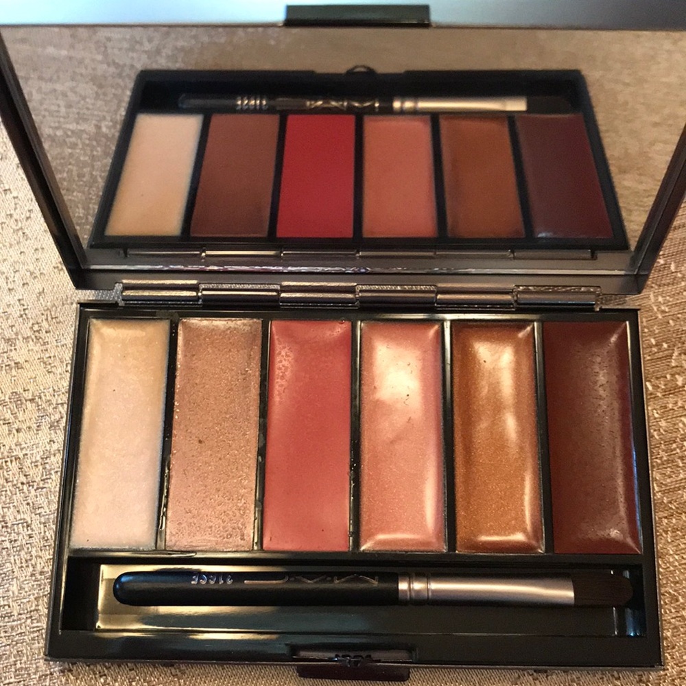 MAC Matt Murphy “RARE” Makeup Collection - Picture 3 of 7
